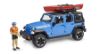 Image de Jeep Wrangler Rubicon Unlimited avec kayak et kayakiste